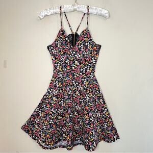No Boundaries 90s Mini Skater Dress Lace Back Cut Out Sz 1 XS Floral